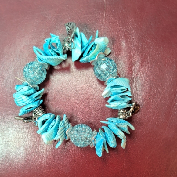 Source Unknown Jewelry - Blue and Silver Beaded Bracelet With Charms